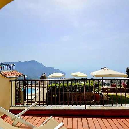 Appartement Sleeps 4 Pool Wifi *