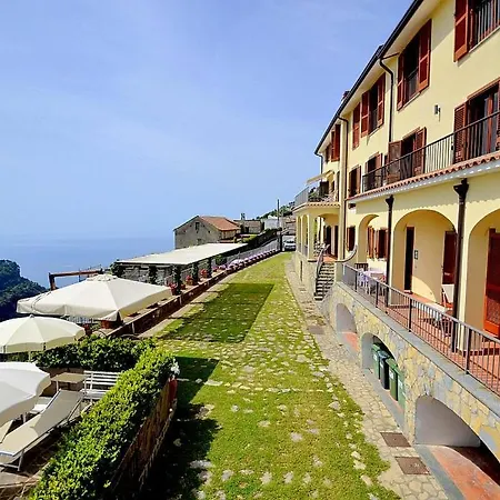 Sleeps 4 Pool Wifi Appartement